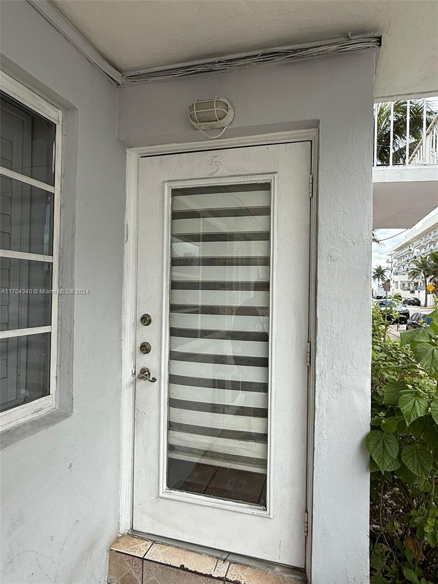 Property for Sale at 4201 Indian Creek Dr 5, Miami Beach, Miami-Dade County, Florida - Bedrooms: 1 
Bathrooms: 1  - $357,000