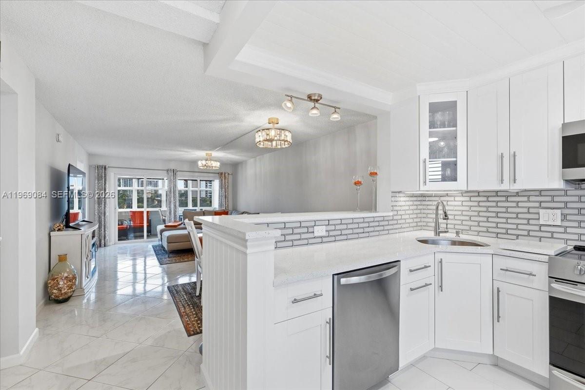 OCEANSIDE NORTH CONDO - Residential