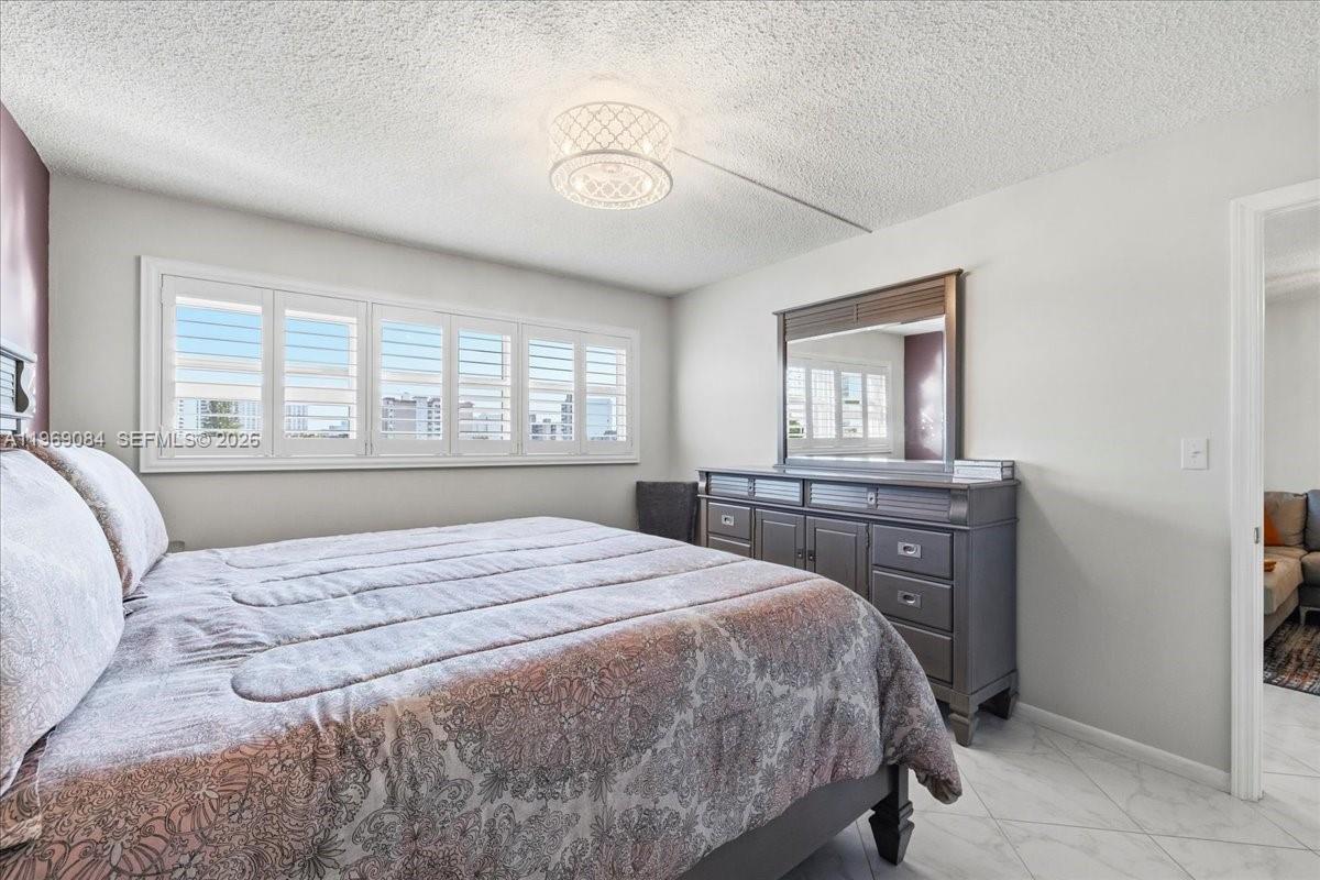 OCEANSIDE NORTH CONDO - Residential