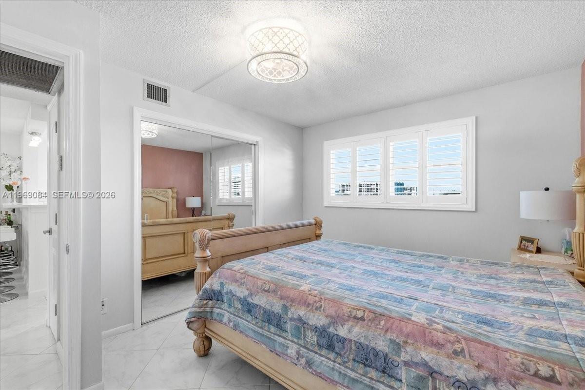 OCEANSIDE NORTH CONDO - Residential