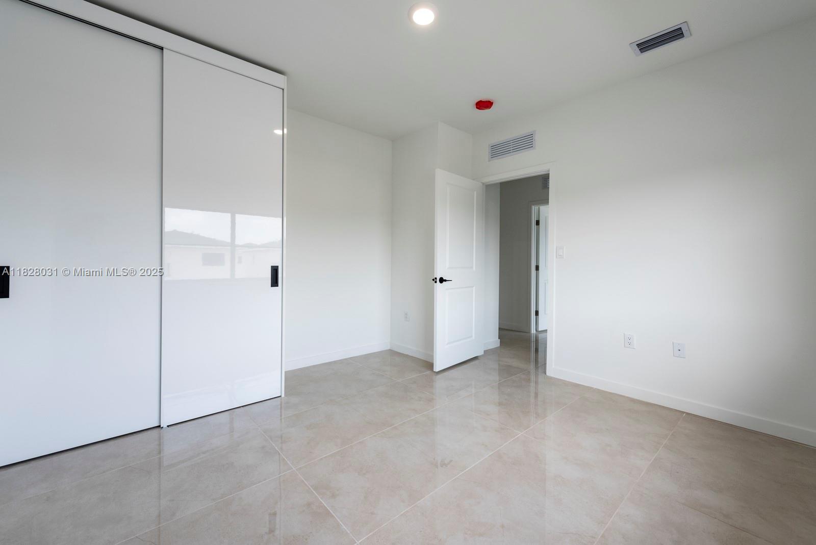 On Alba ONX Homes - Residential