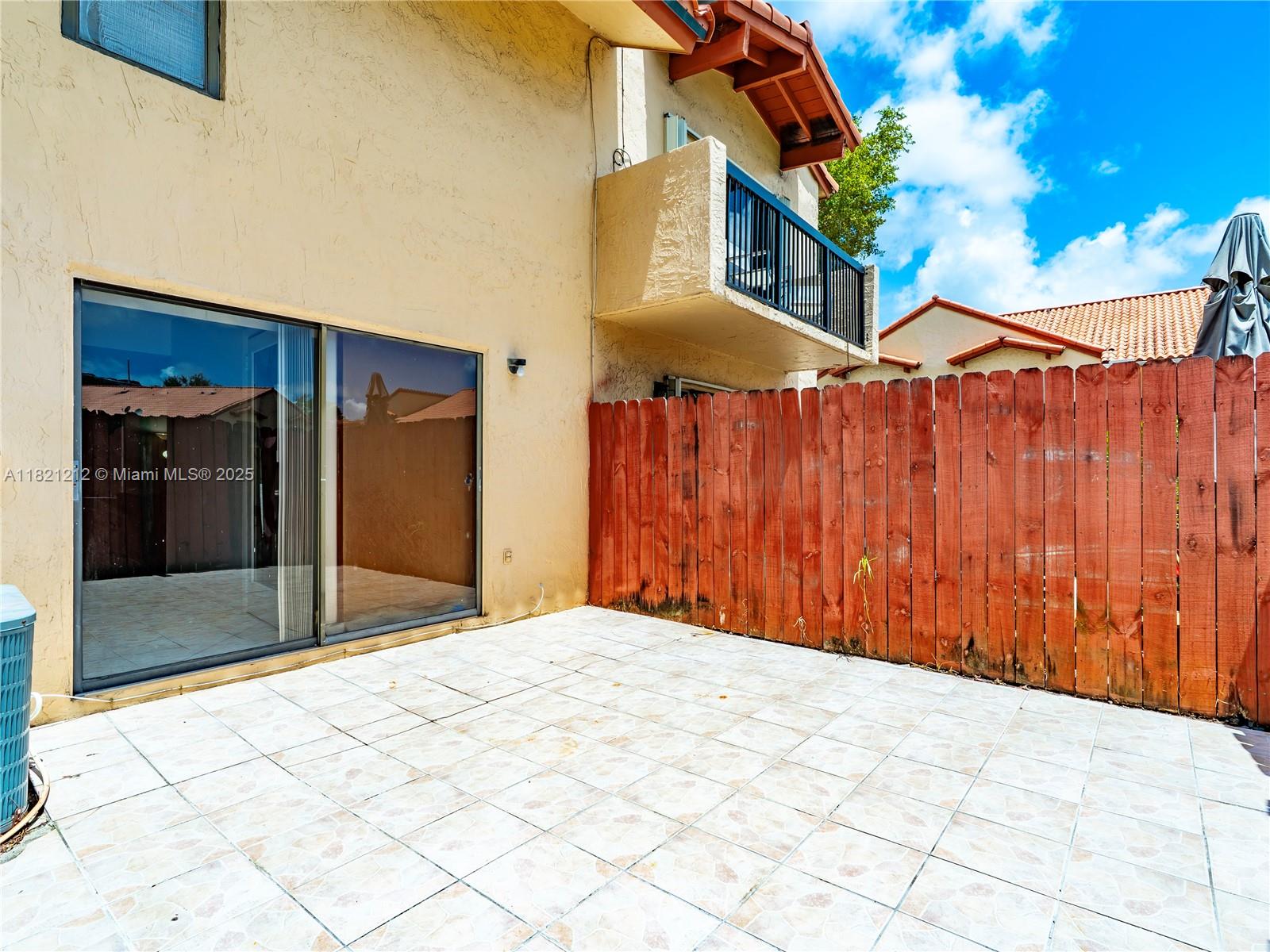 DADELAND COVE SEC 2 - Residential