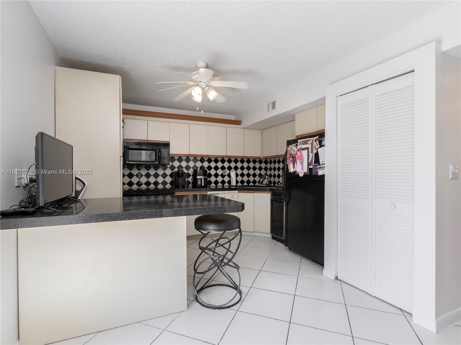DADELAND COVE SEC 2 - Residential