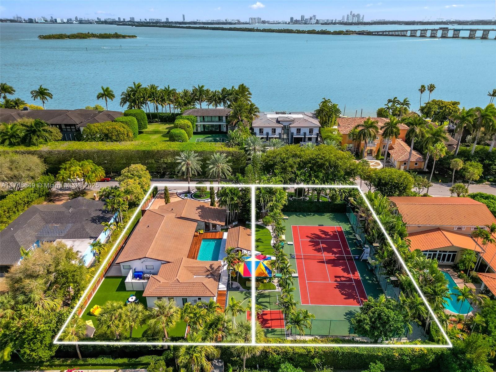 Rental Property at 4500 Sabal Palm Rd, Miami, Broward County, Florida - Bedrooms: 5 
Bathrooms: 4  - $85,000 MO.