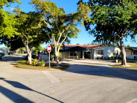 12945 Cherry Rd North Miami FL 33181
