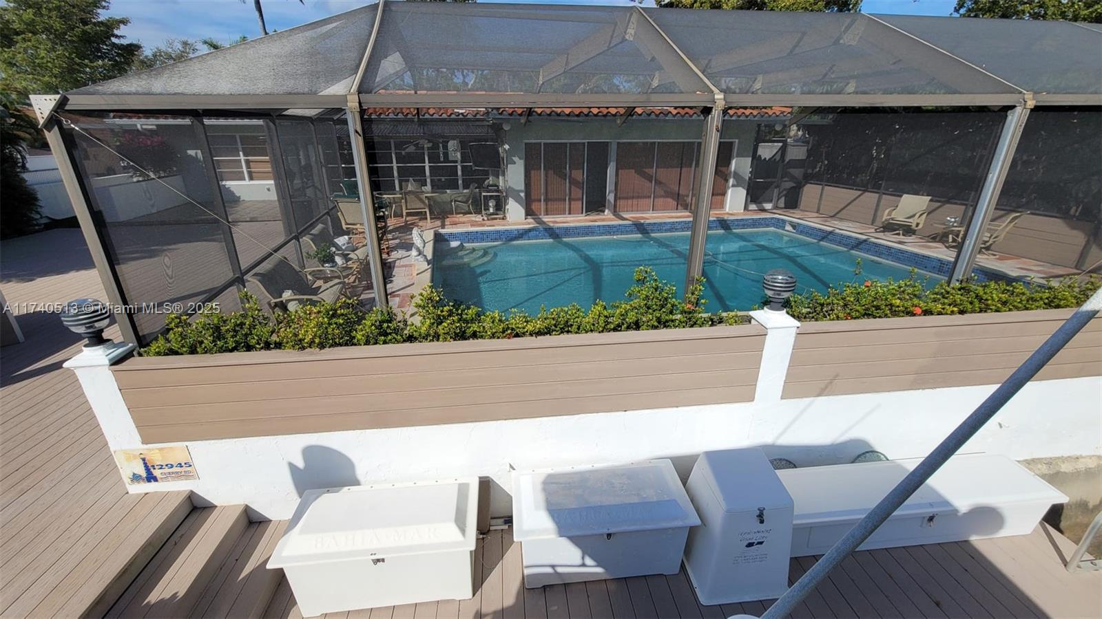 VENETIAN SEC KEYSTONE POI - Residential