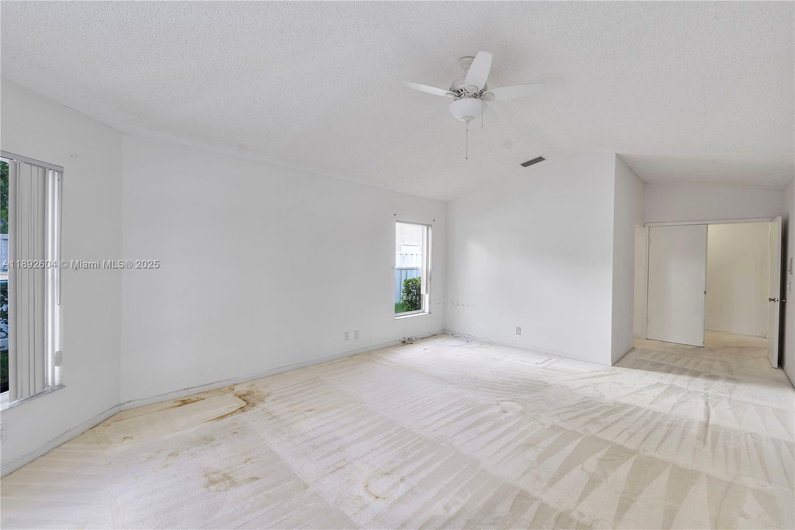 NEW ORLEANS LAKESITES - Residential