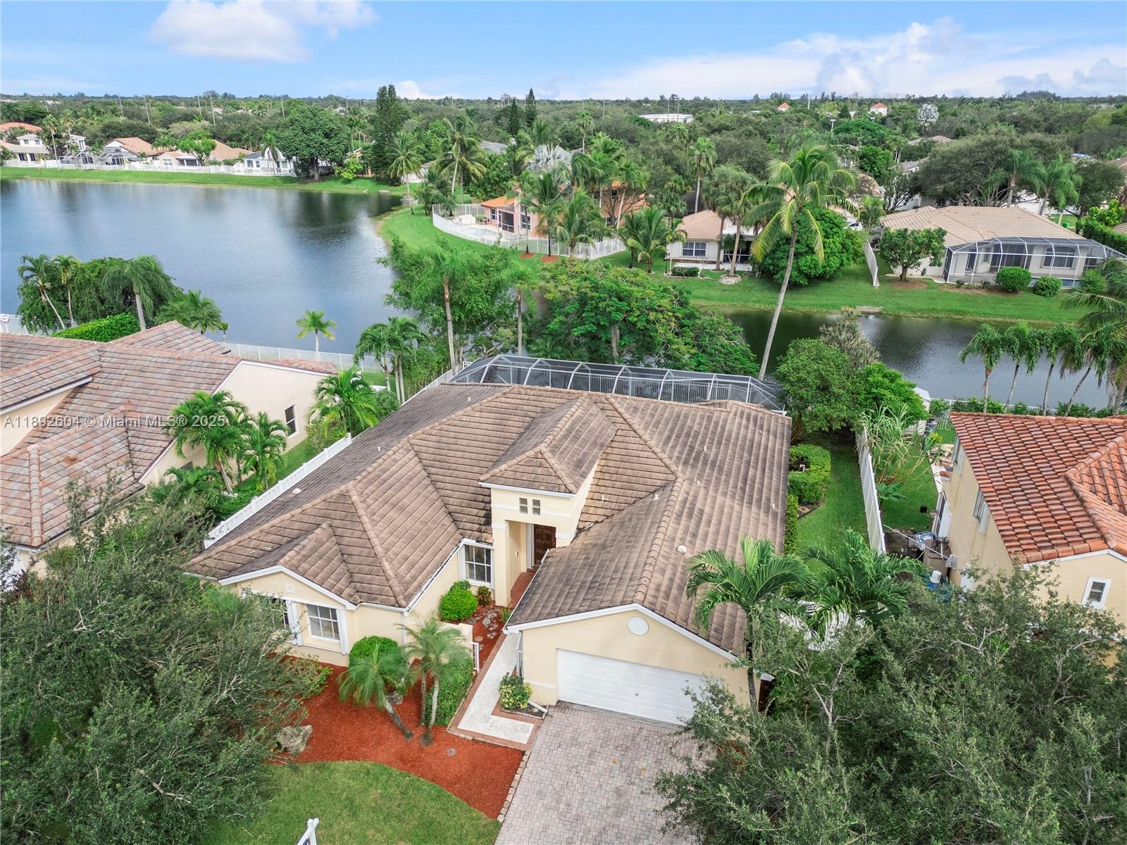 NEW ORLEANS LAKESITES - Residential