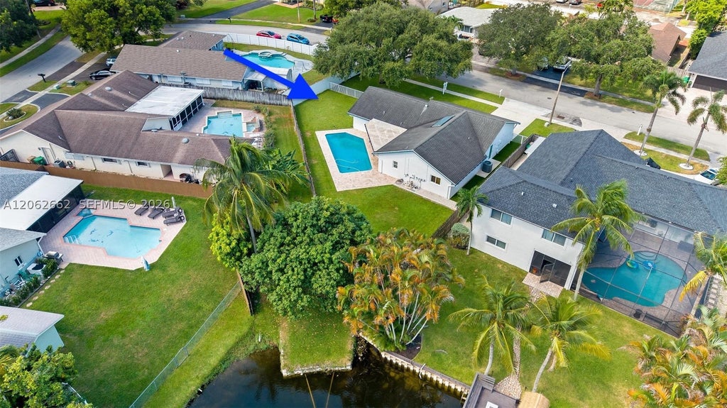 Photo of 2760 SW 86th Way, Davie, FL 33328 (MLS # A12062662)