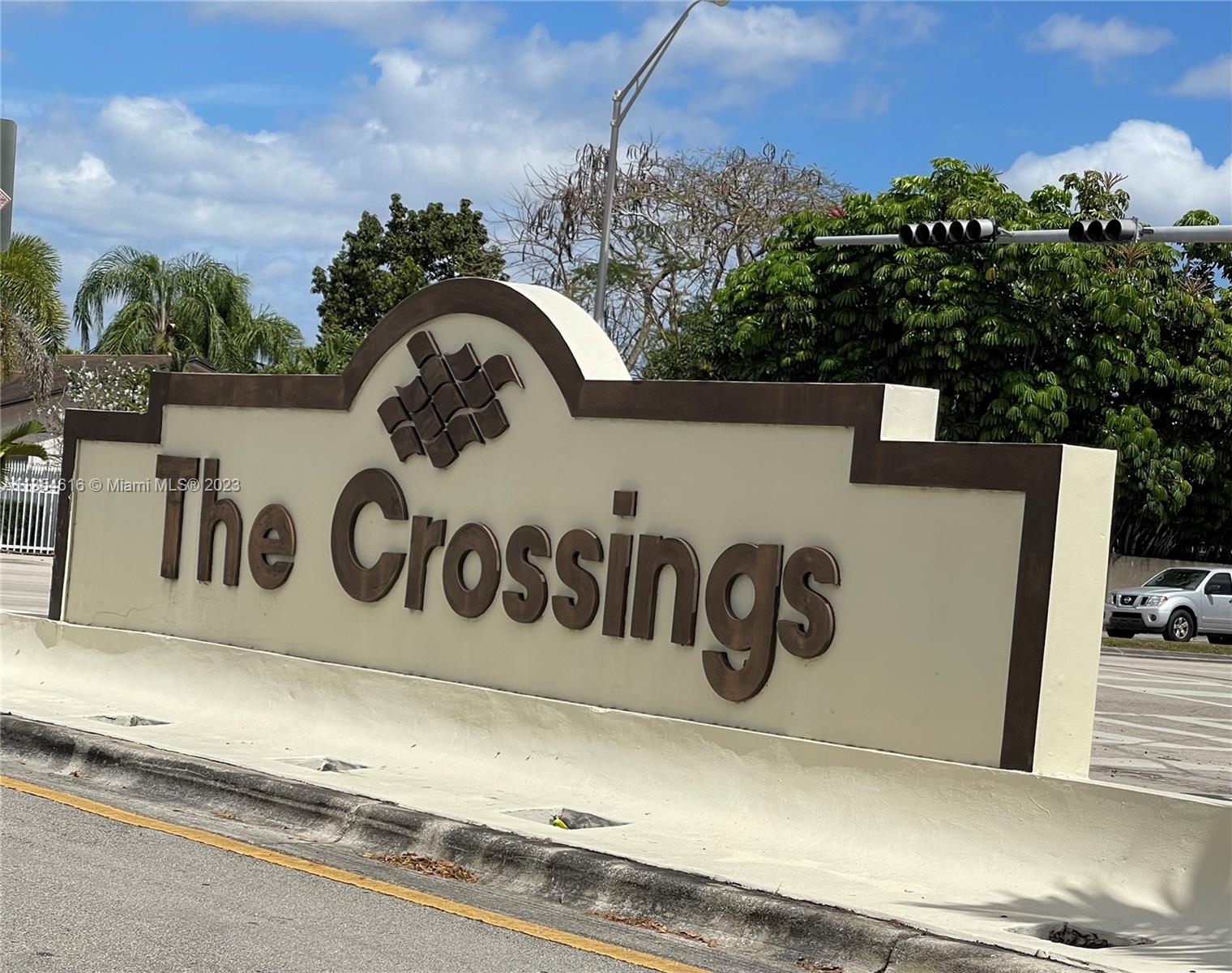 CROSSINGS VILLG HOMES CON - Residential Lease