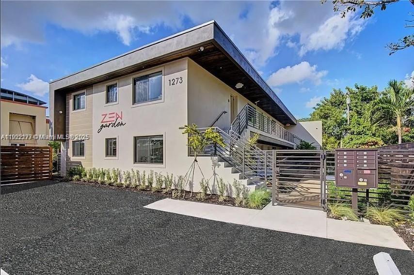 OAKLAND PARK - Residential Lease