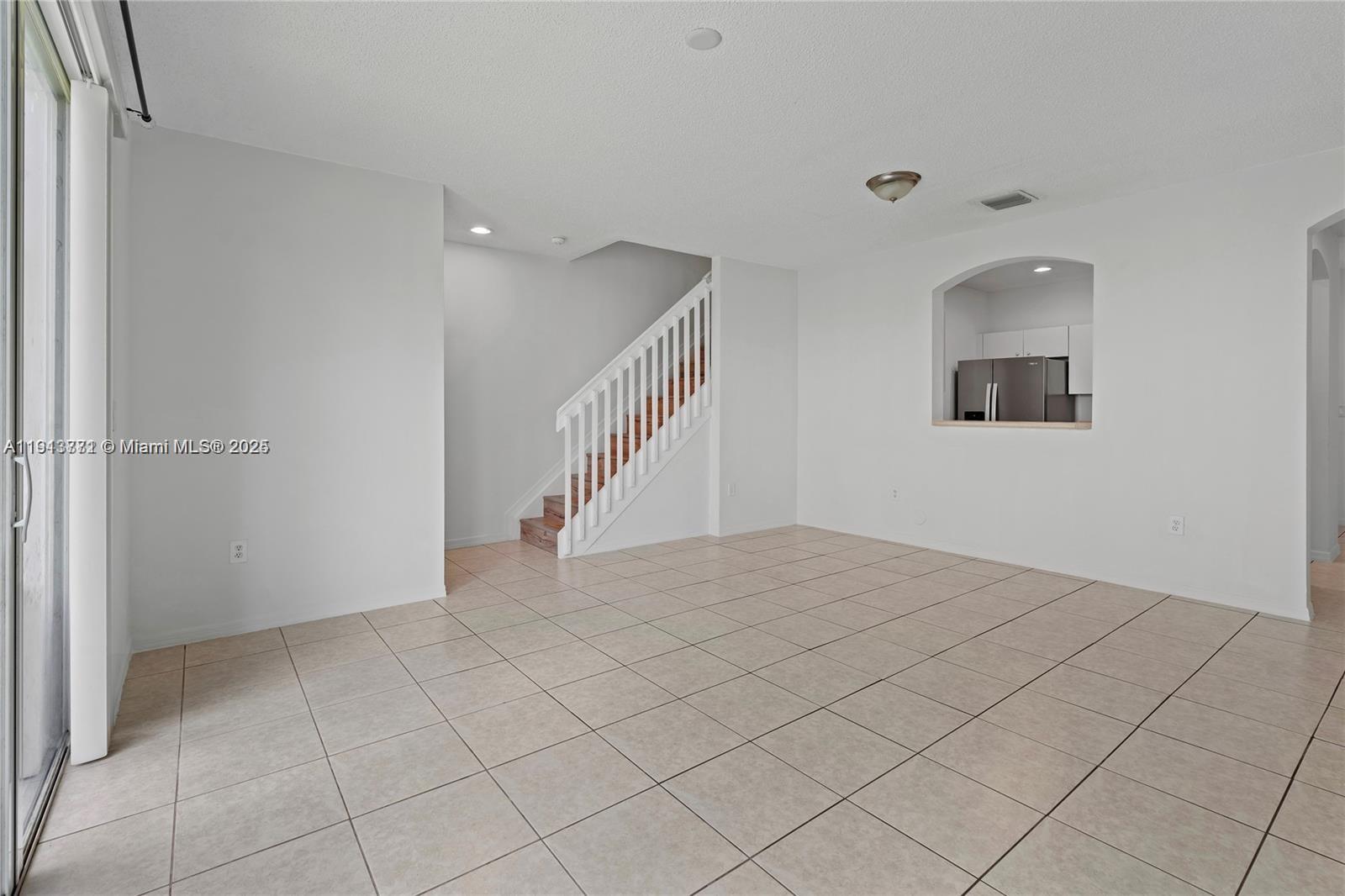 MARBELLA COVE - Residential Lease