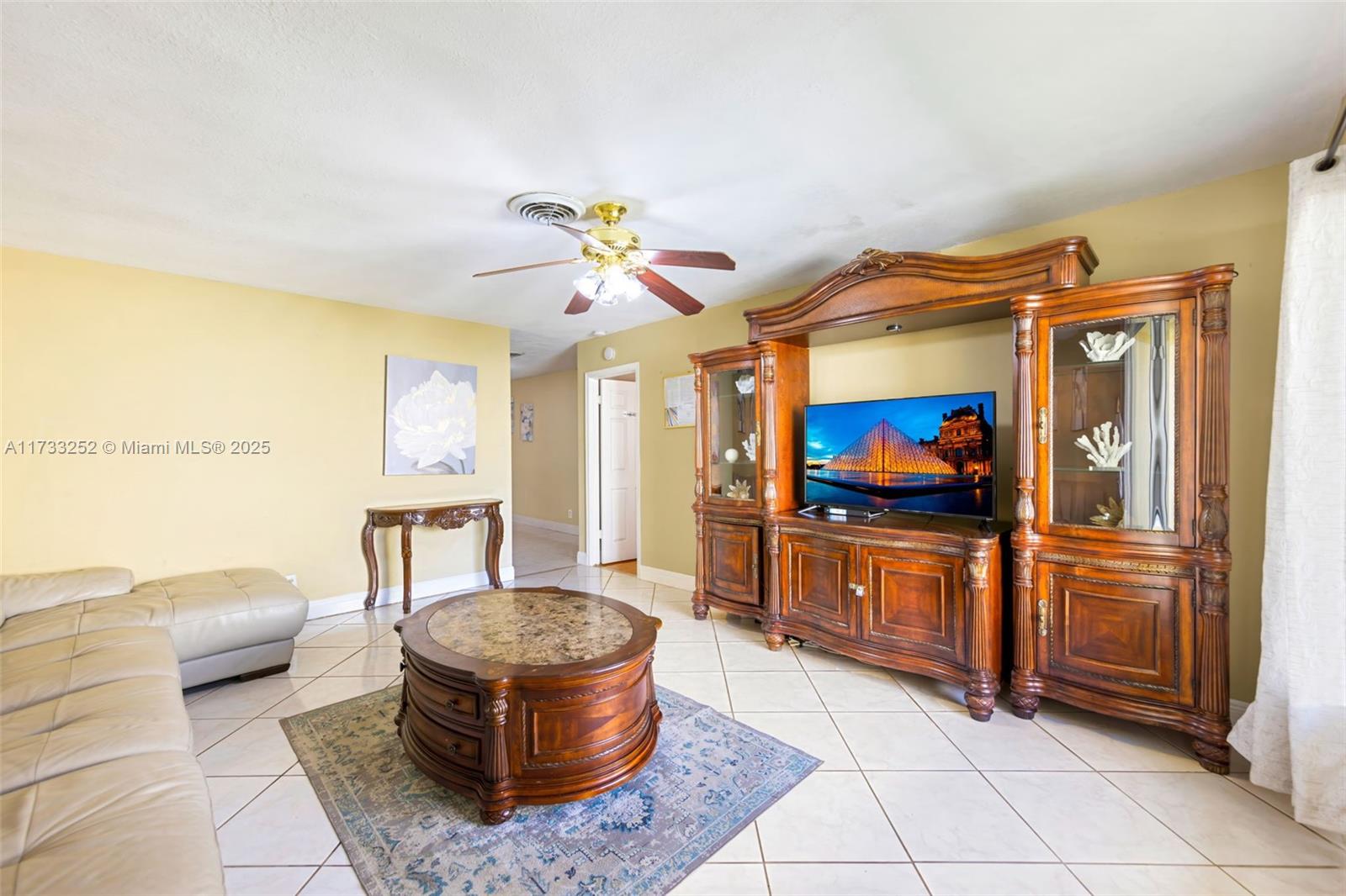 8406 NW 35th St