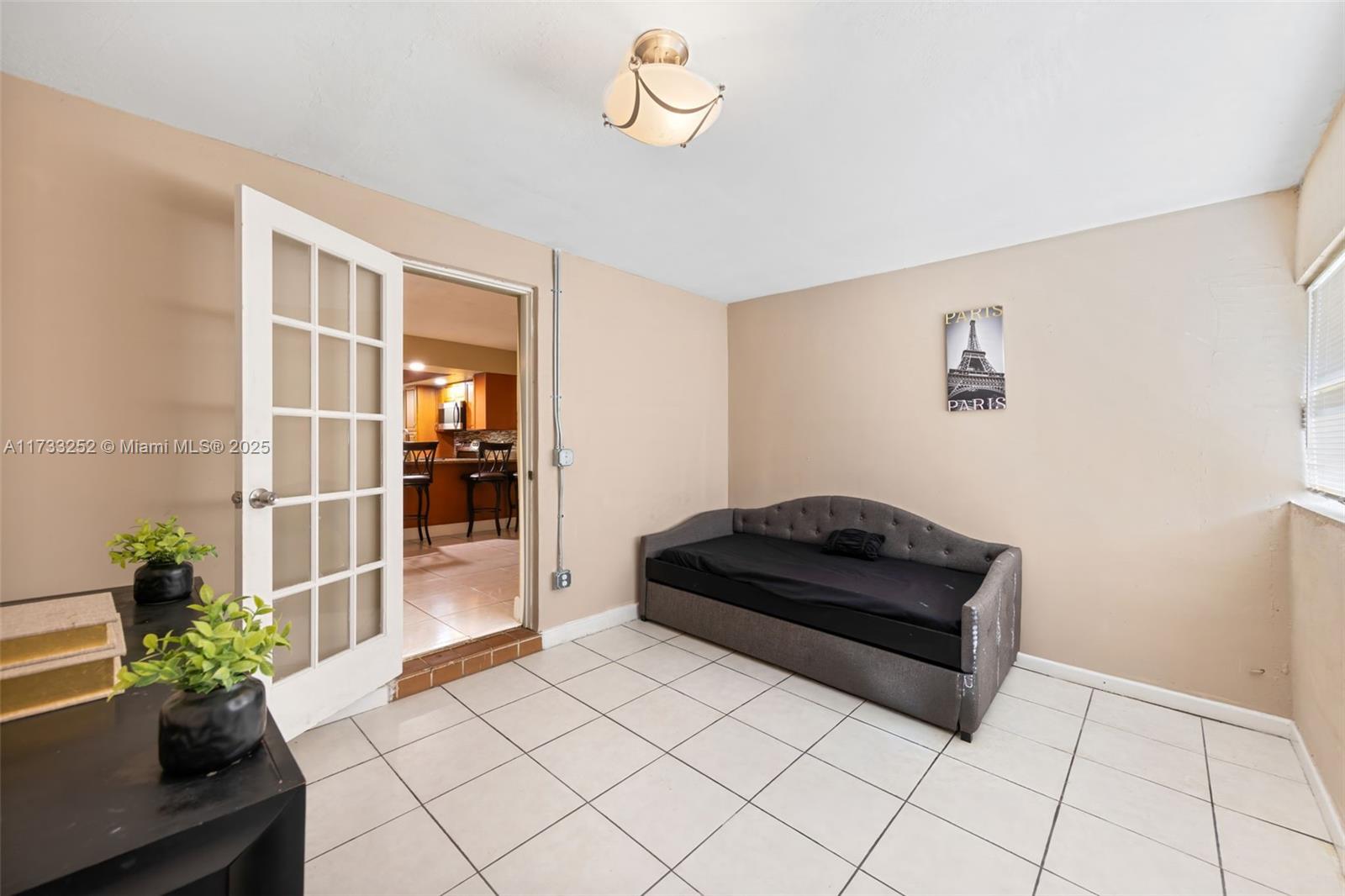 CORAL SPRINGS II - Residential Income