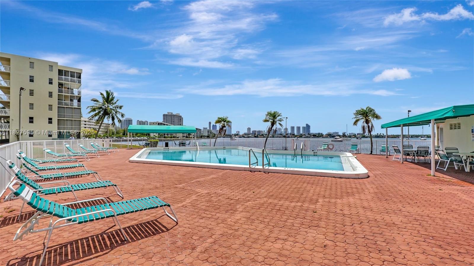 POINT EAST SEC III CONDO - Residential