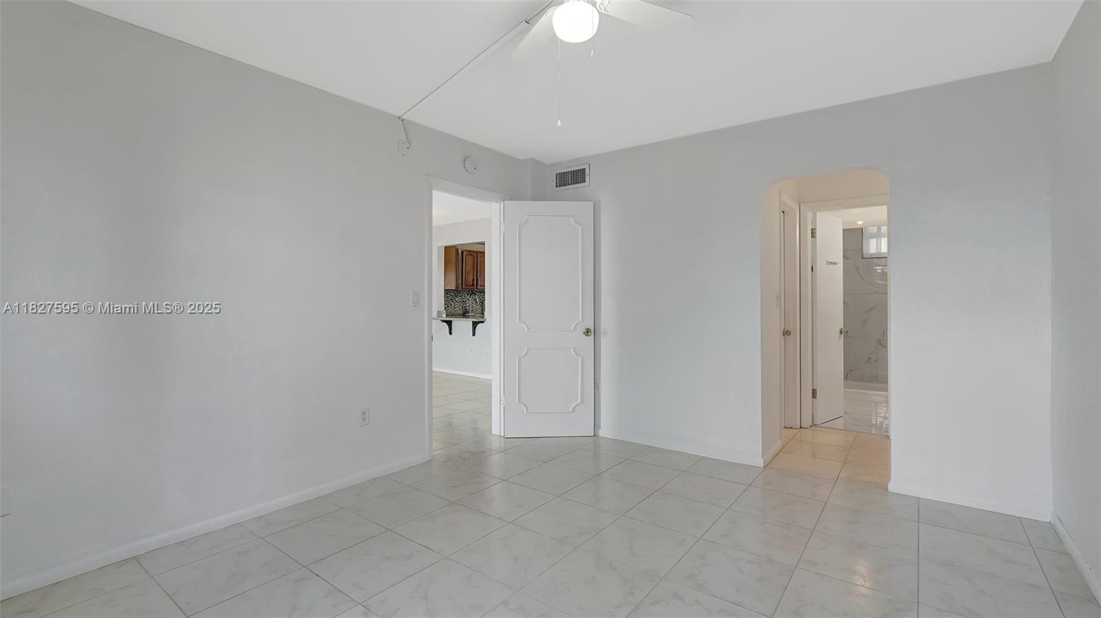 POINT EAST SEC III CONDO - Residential