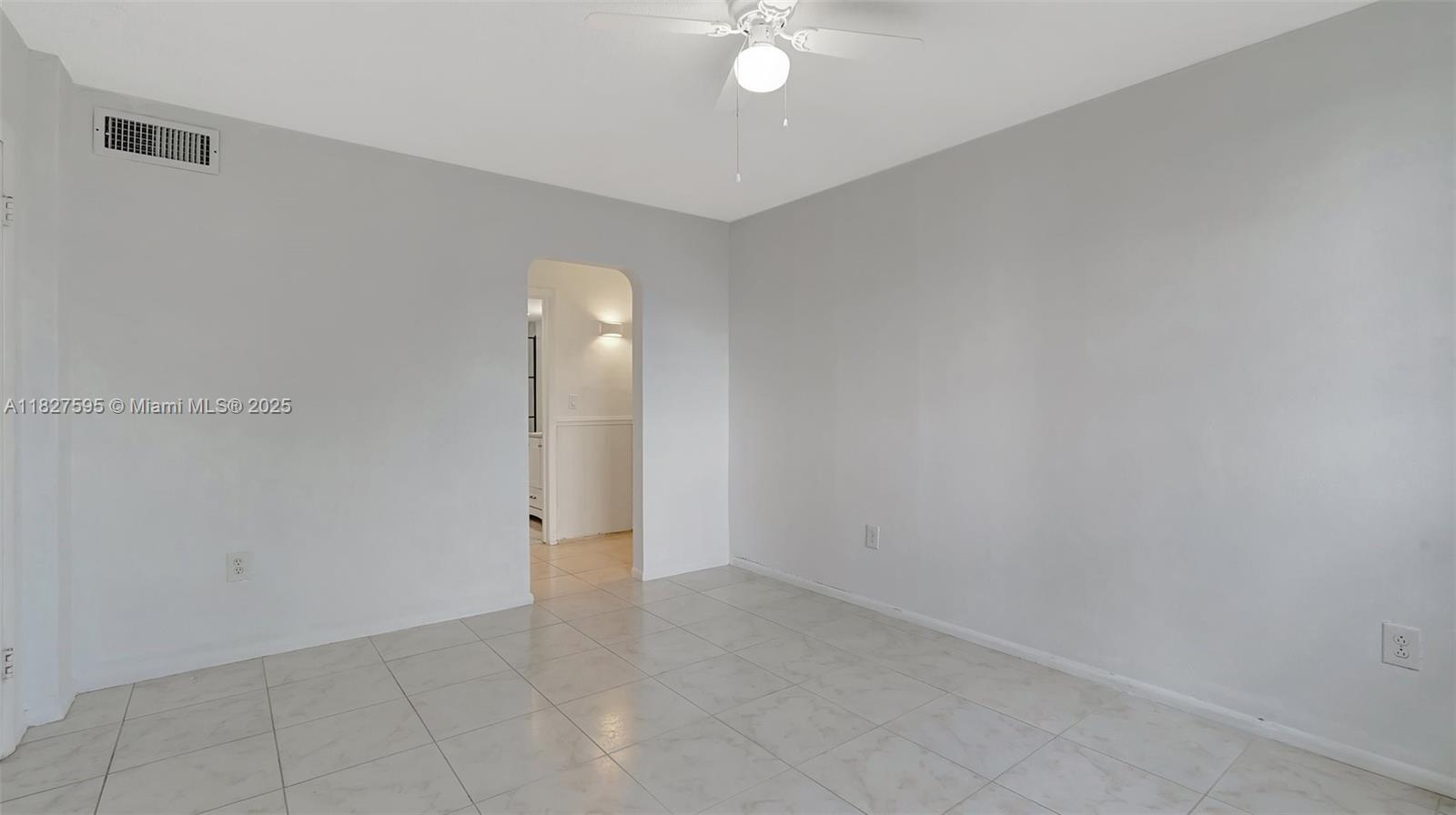 POINT EAST SEC III CONDO - Residential