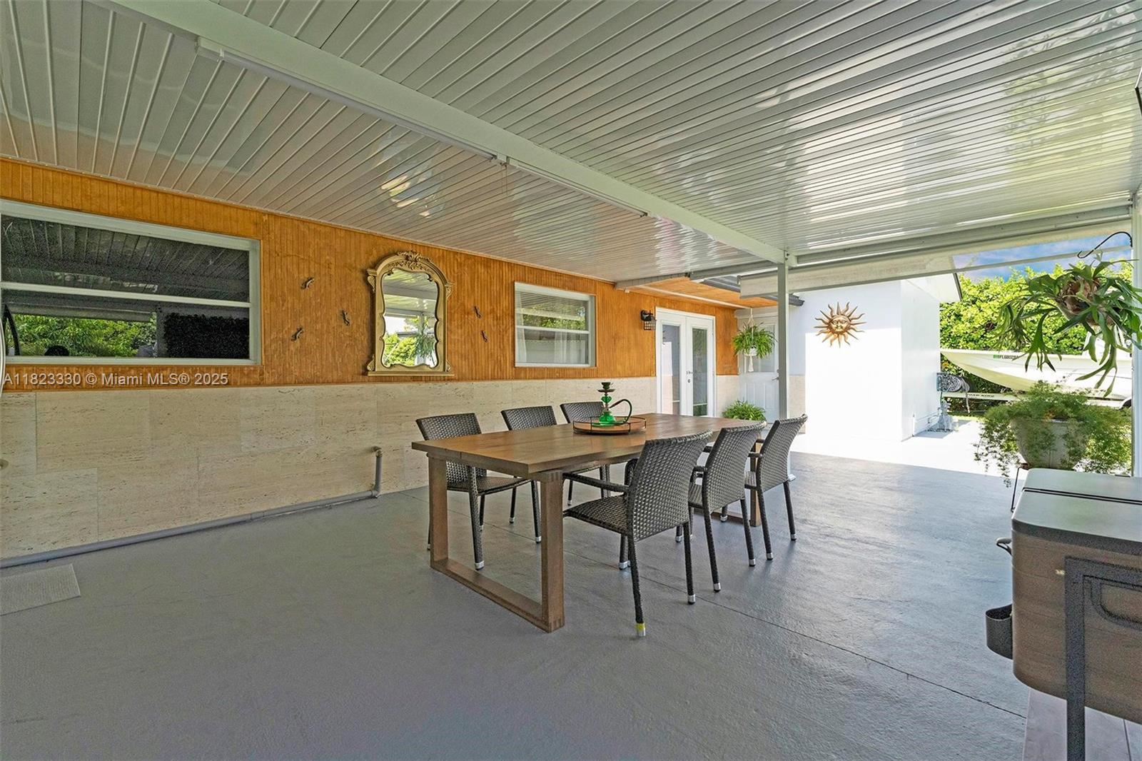 9TH ADDN TO RICHMOND HEIG - Residential