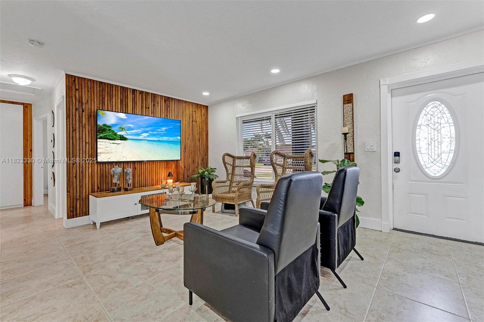 9TH ADDN TO RICHMOND HEIG - Residential