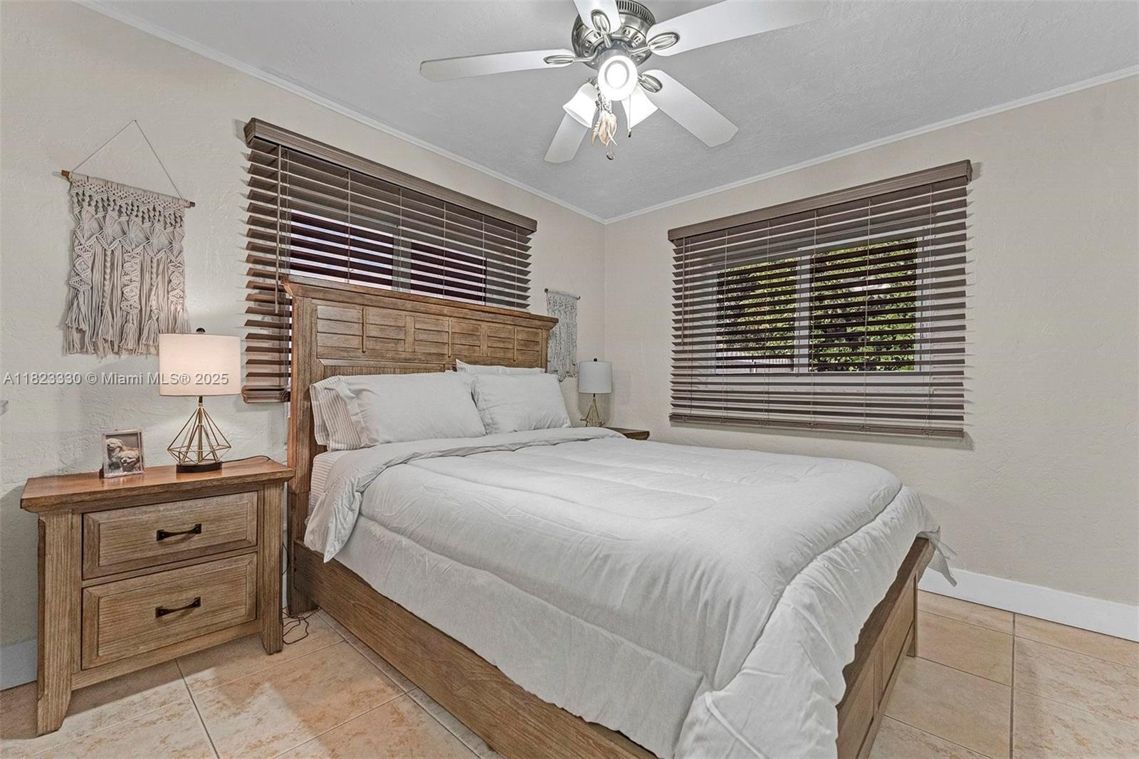 9TH ADDN TO RICHMOND HEIG - Residential