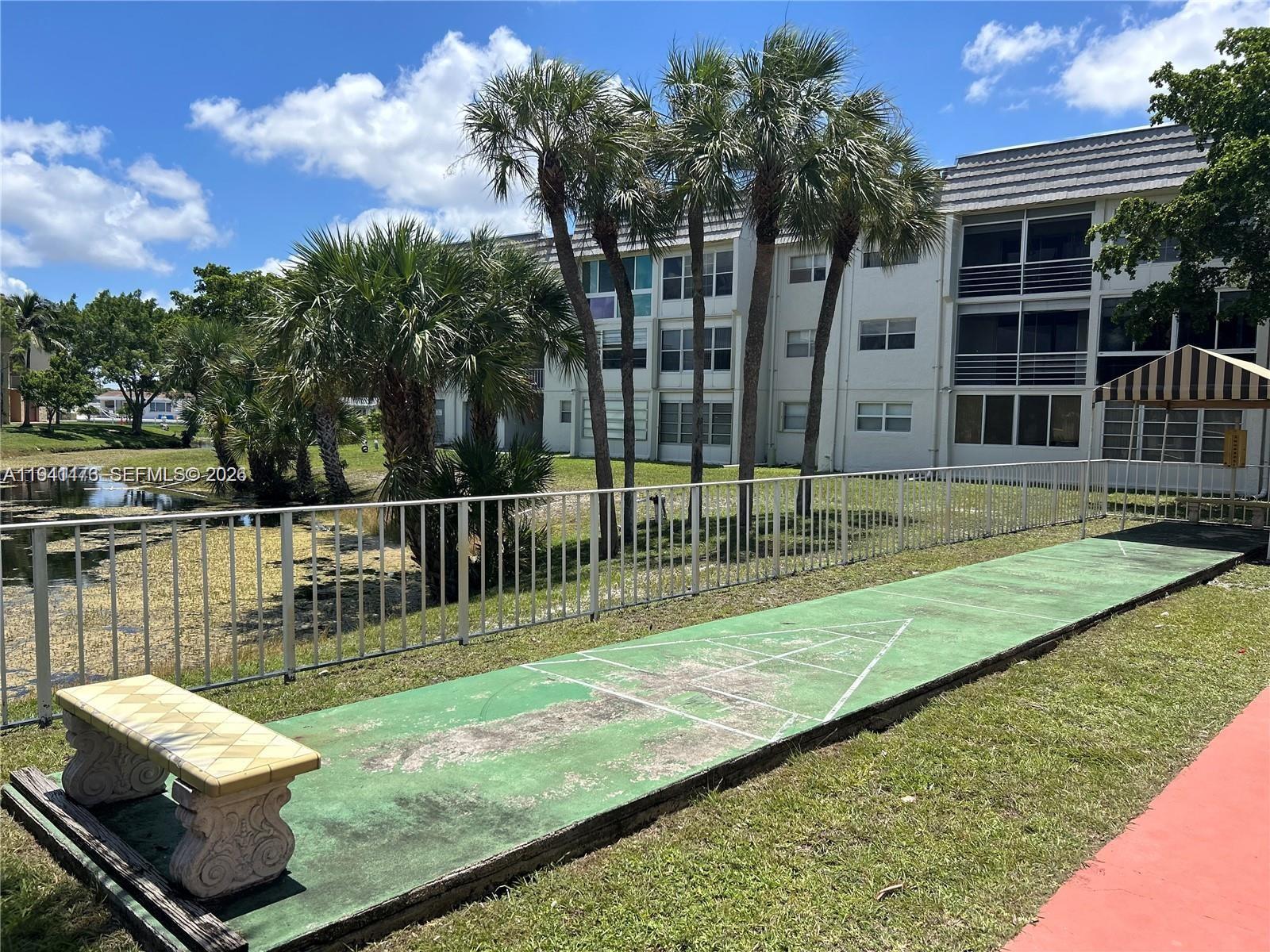 SUNRISE LAKES 55 CONDO - Residential Lease