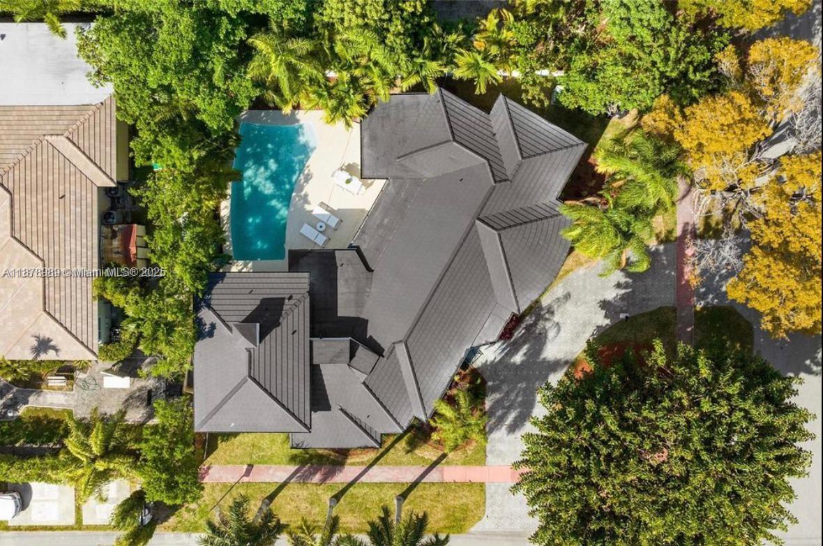 NAUTILUS EXTENSION 5TH - Residential Lease