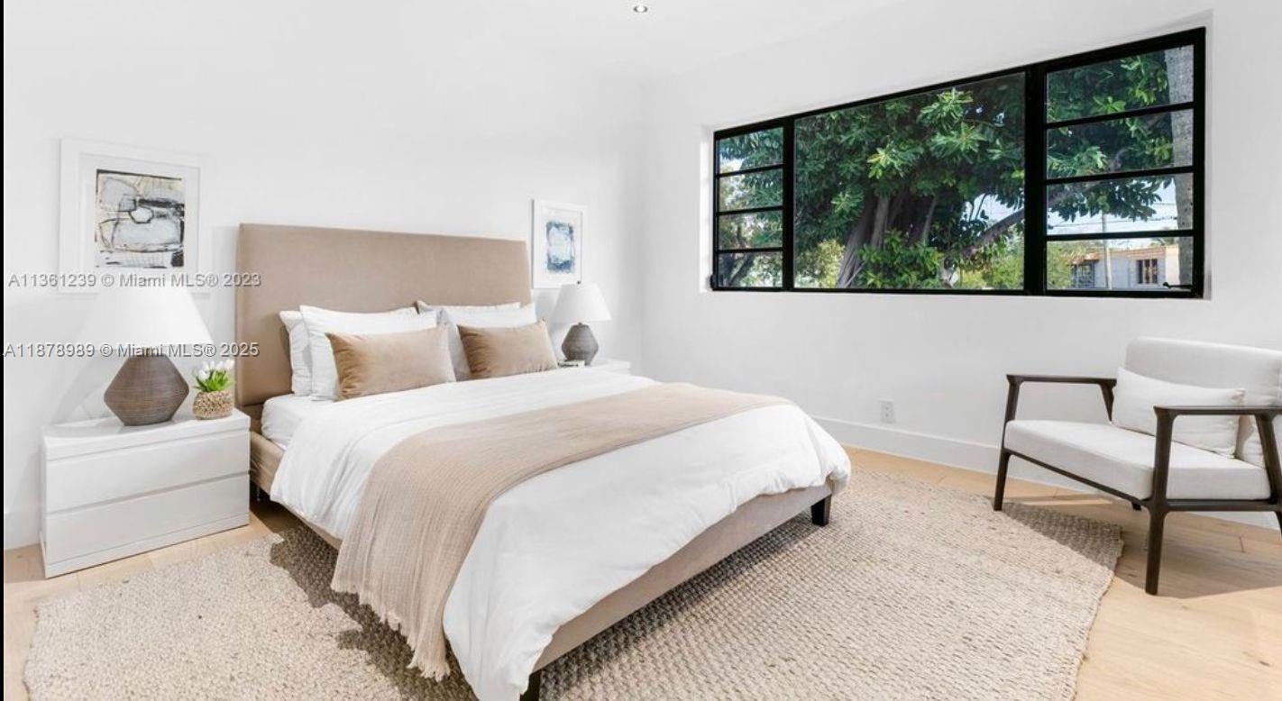 NAUTILUS EXTENSION 5TH - Residential Lease