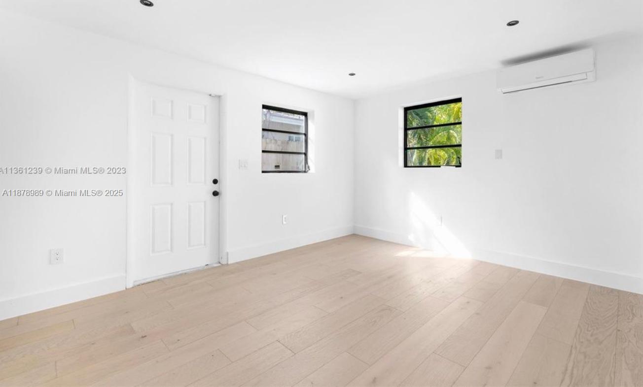 NAUTILUS EXTENSION 5TH - Residential Lease