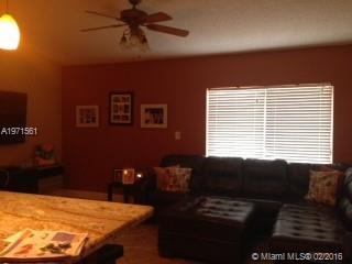 LAGUNA PONDS SEC I - Residential Lease