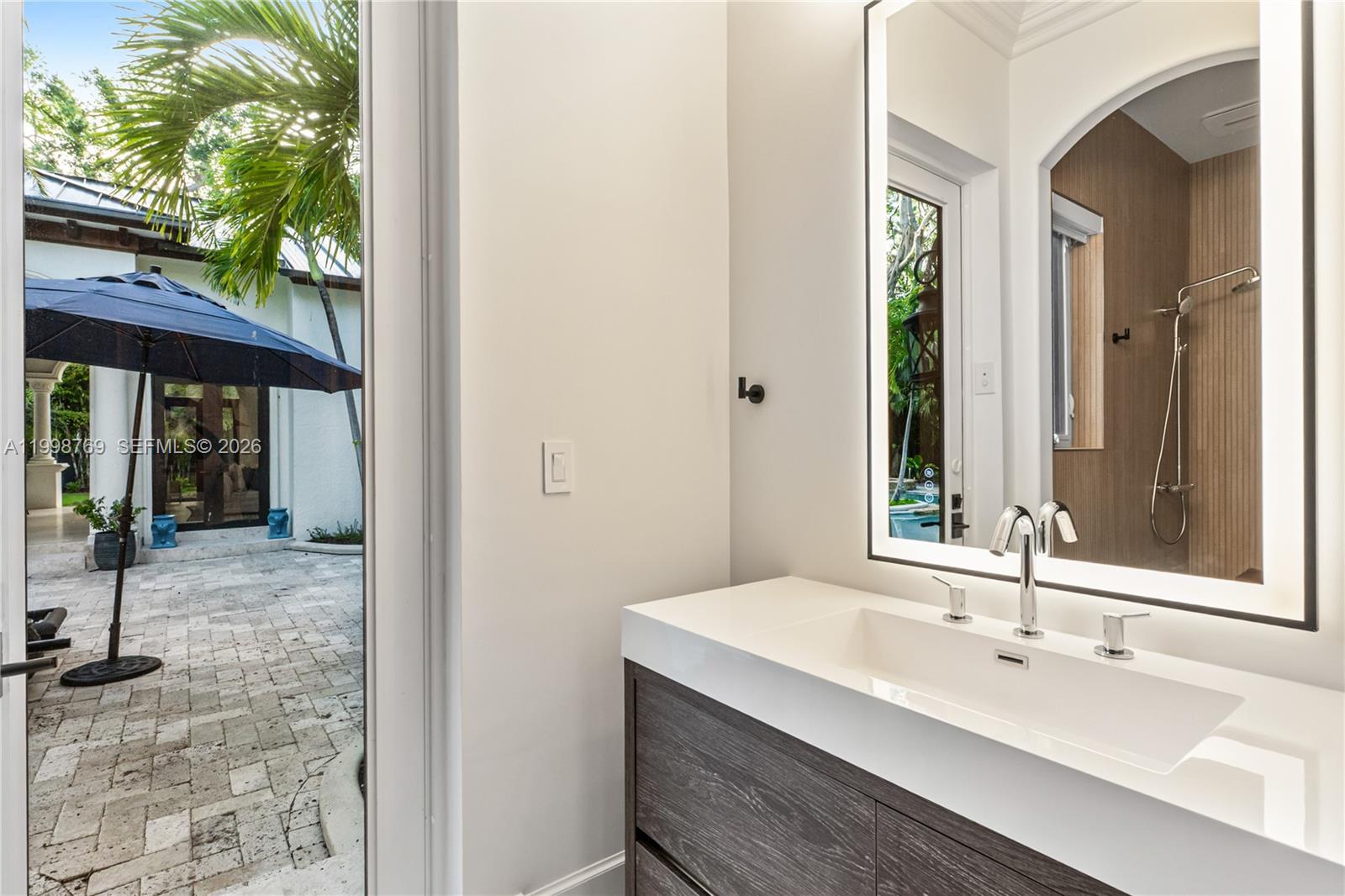 HELMS COUNTRY ESTATES ADD - Residential