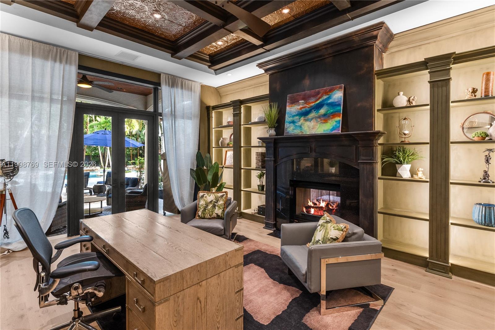 HELMS COUNTRY ESTATES ADD - Residential