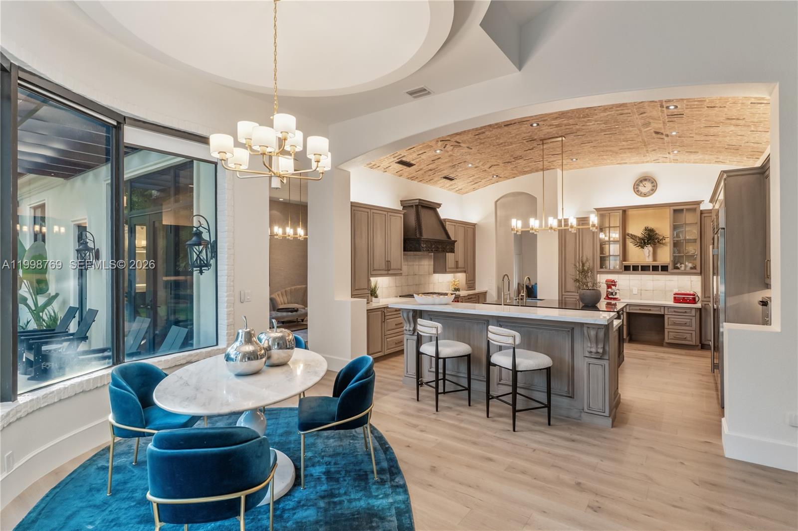 HELMS COUNTRY ESTATES ADD - Residential