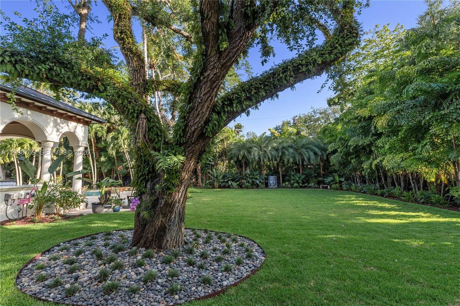 HELMS COUNTRY ESTATES ADD - Residential