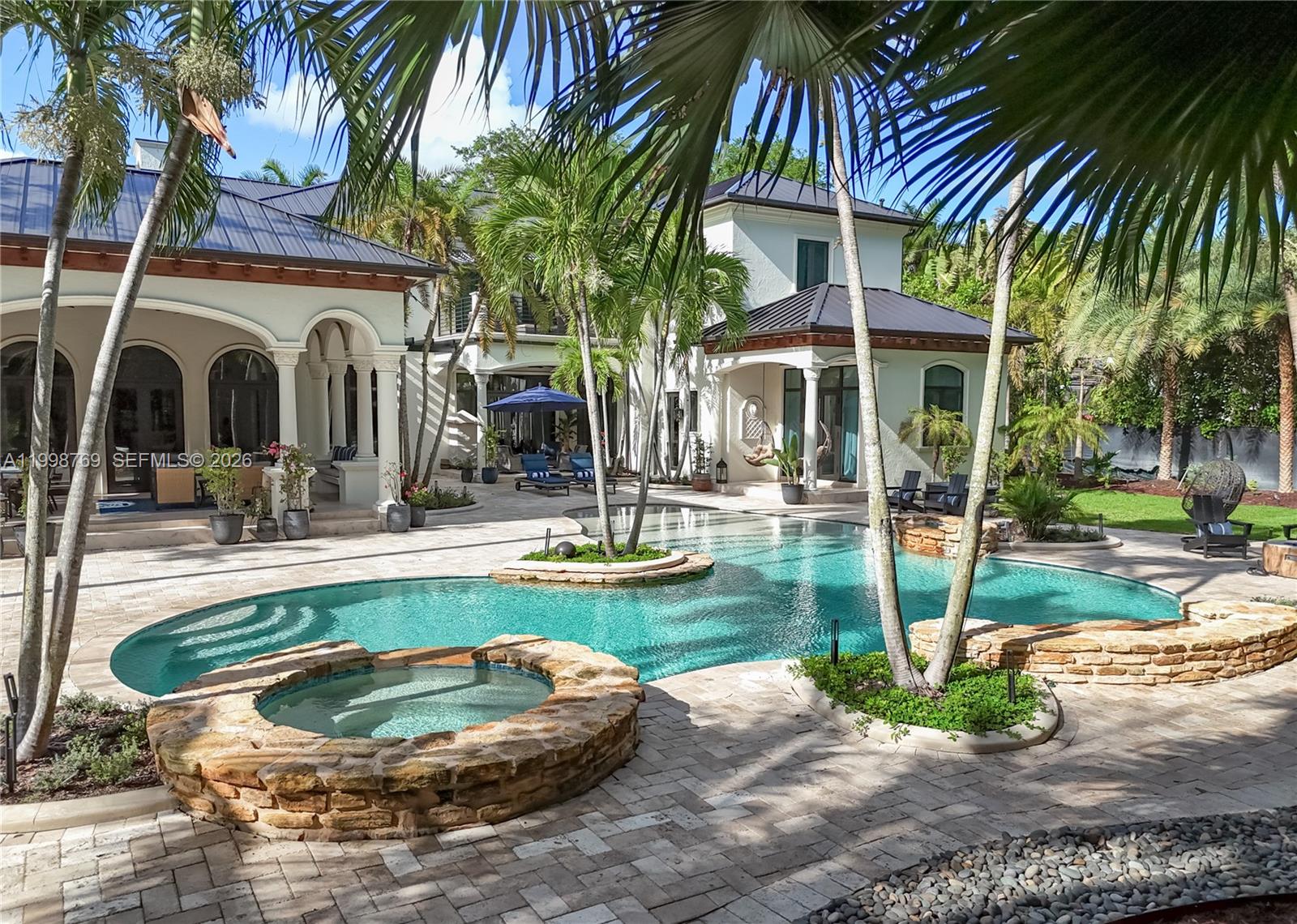 HELMS COUNTRY ESTATES ADD - Residential