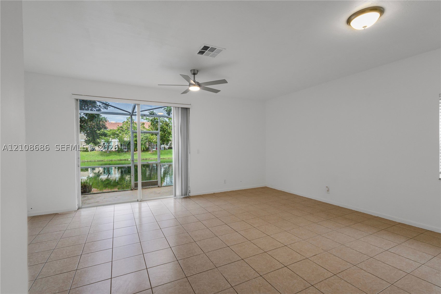 5541 NW 90th Ter