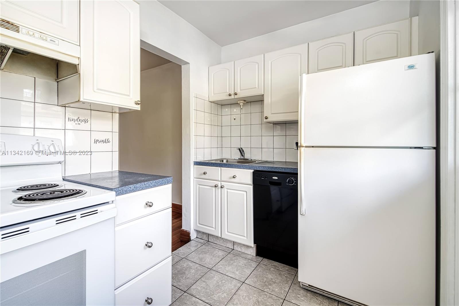 GOLDEN ISLES SEC E - Residential Income