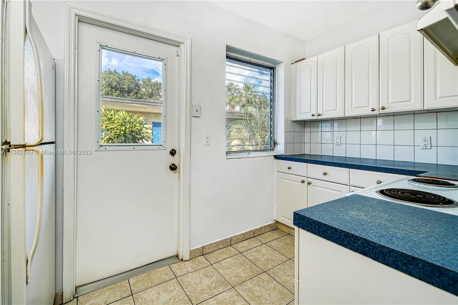 GOLDEN ISLES SEC E - Residential Income