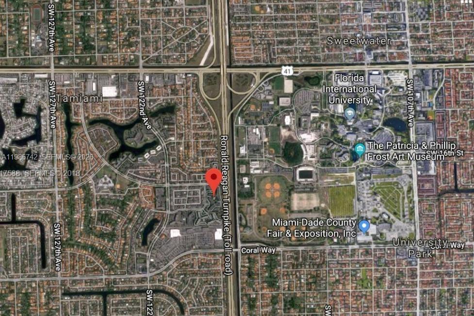 INTERNATIONAL PARK I COND - Residential