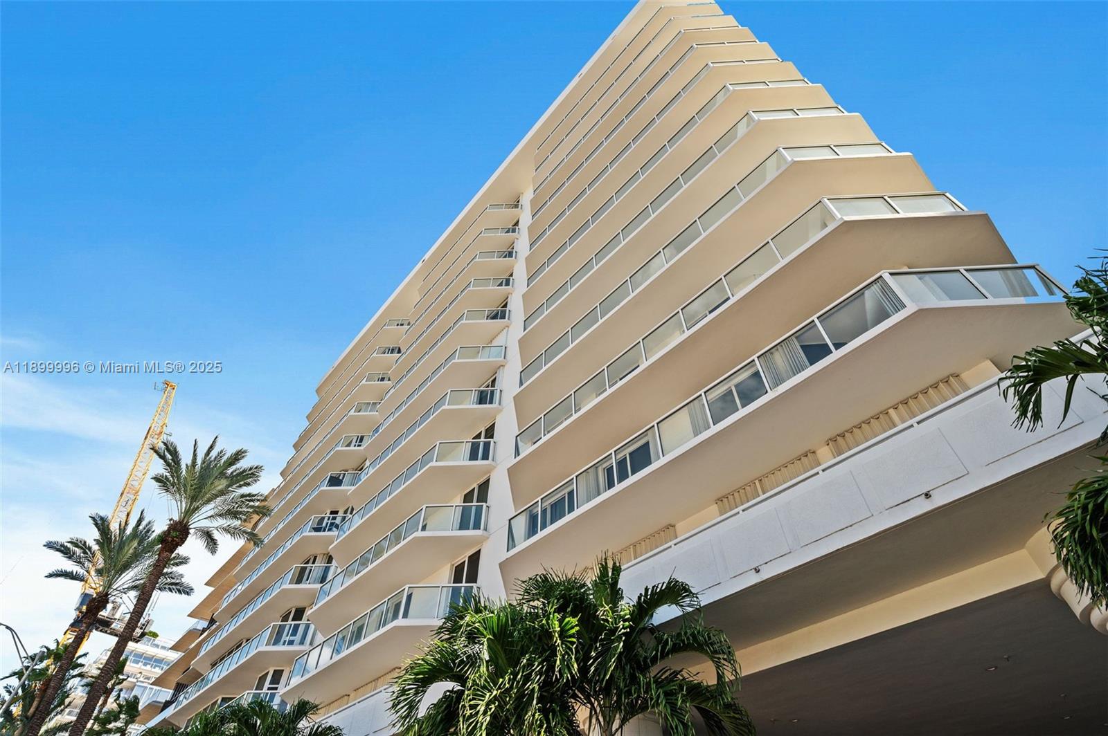 MIRAGE CONDO - Residential Lease