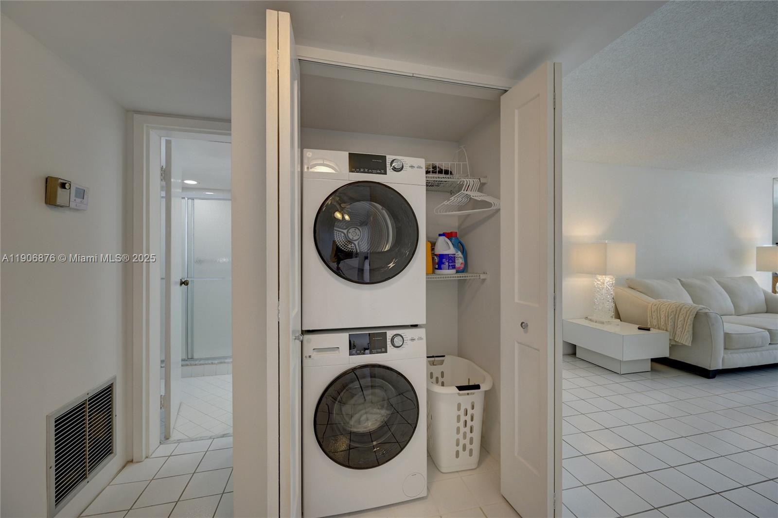 POINCIANA PLACE CONDO 1,2 - Residential