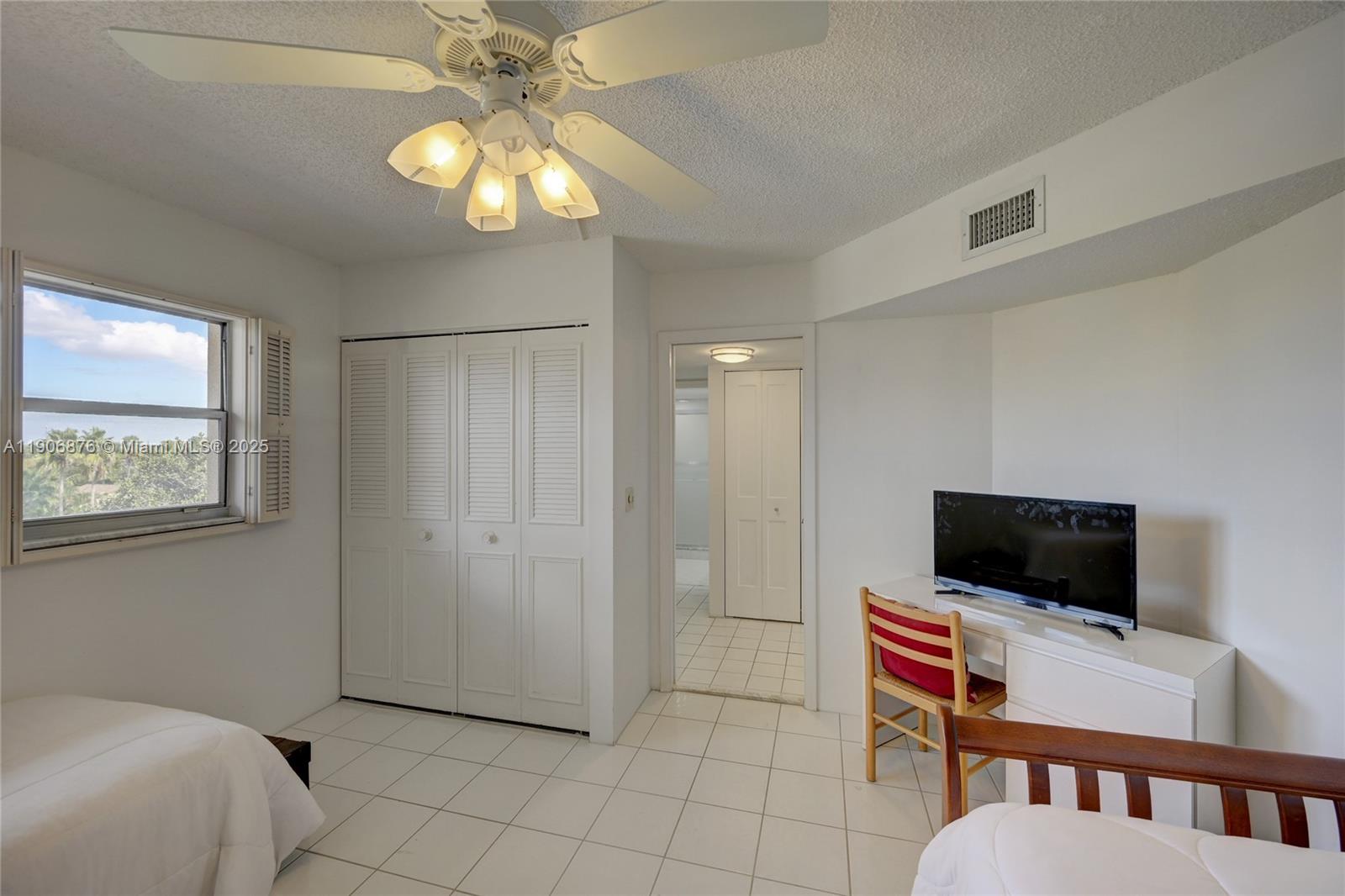 POINCIANA PLACE CONDO 1,2 - Residential
