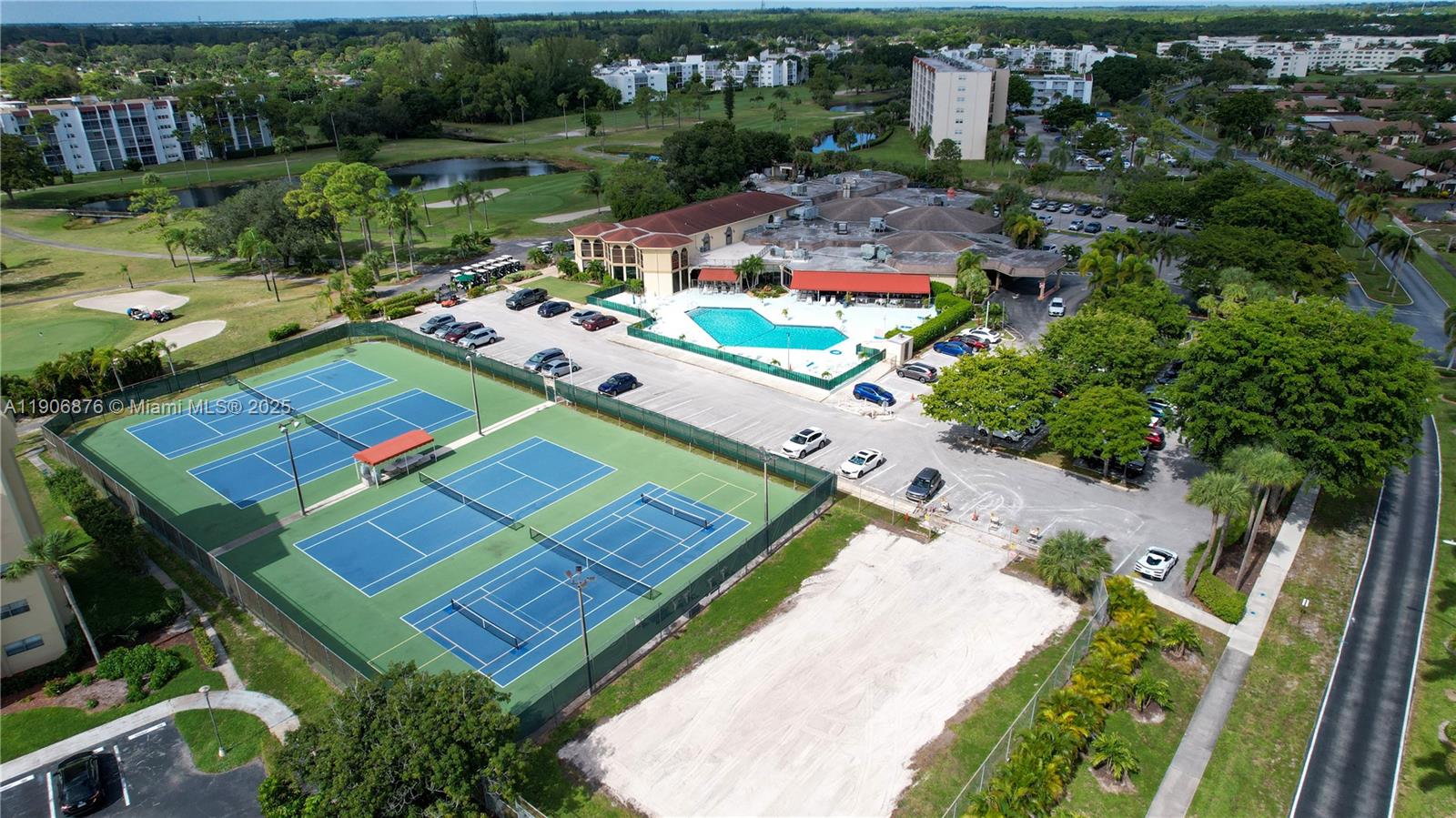 POINCIANA PLACE CONDO 1,2 - Residential