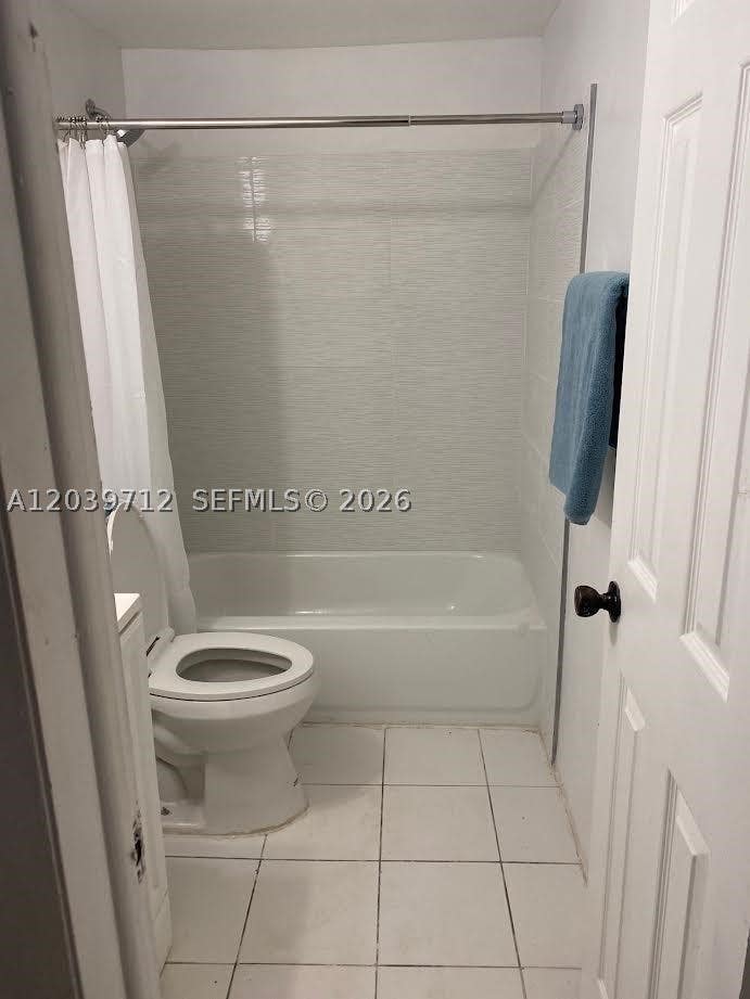 Photo of 4717 SW 33rd Ave #102, Dania Beach, FL 33312 (MLS # A12039712)