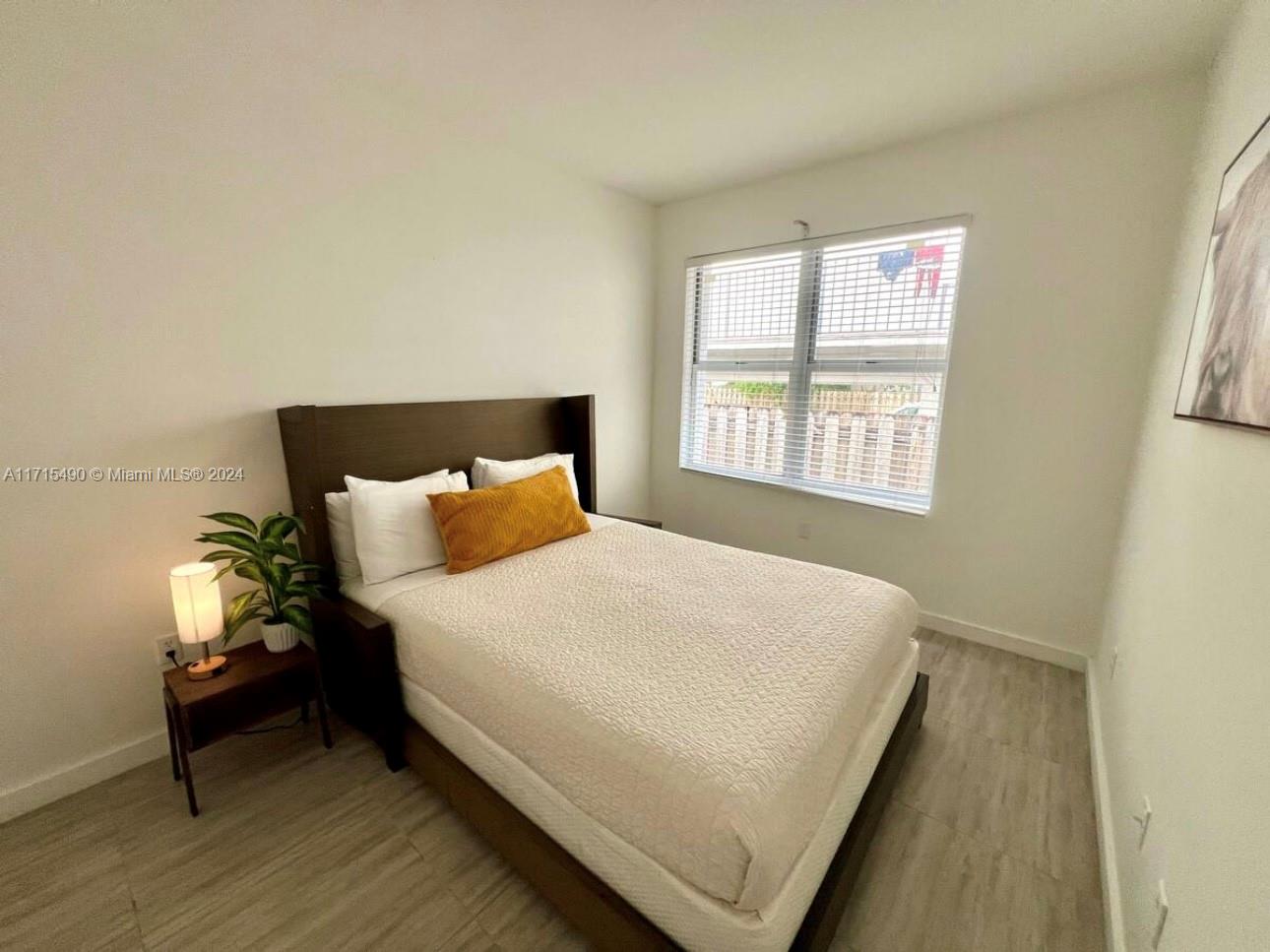 EMILY CONDO - Residential