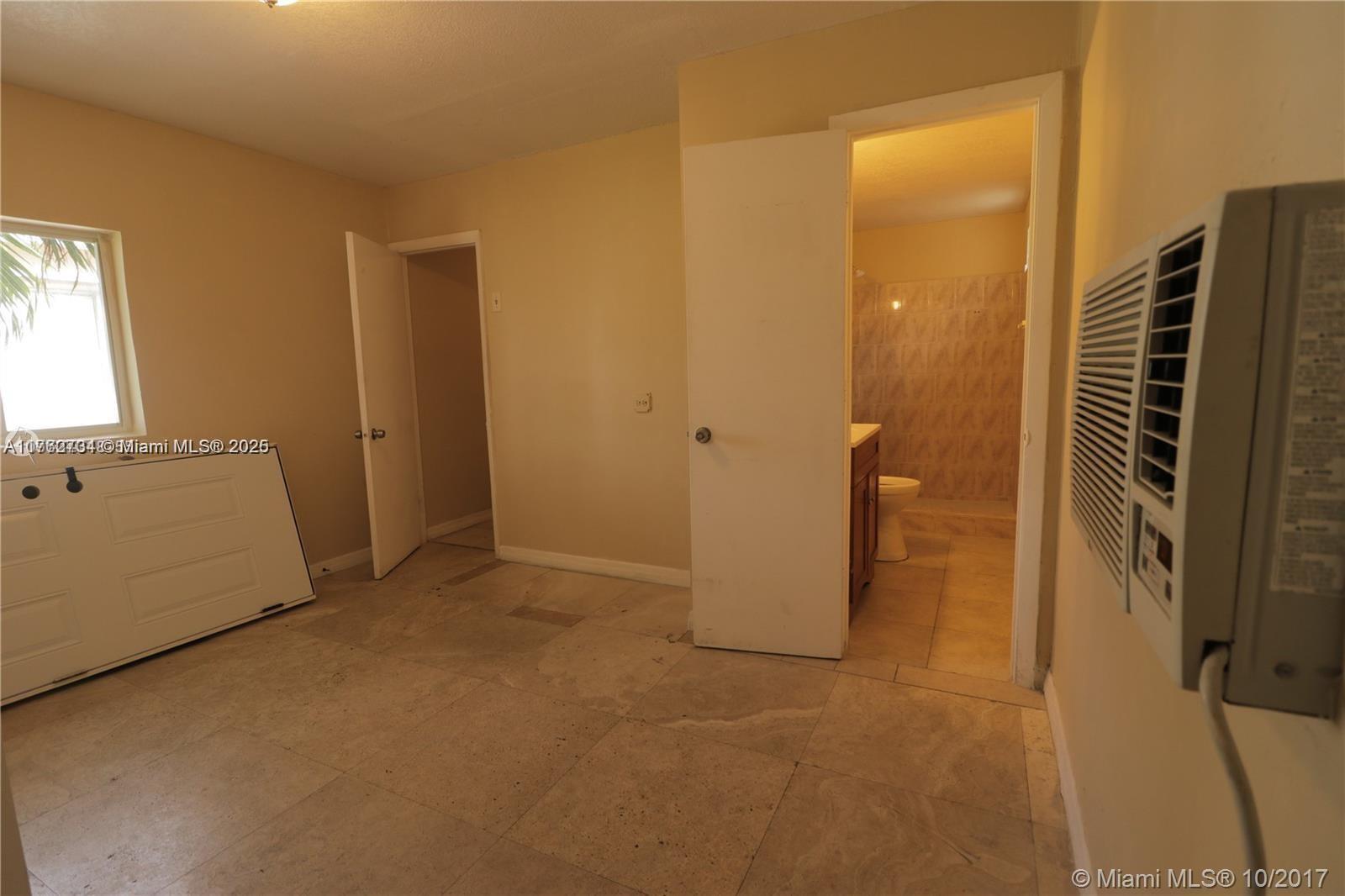 SHORES ESTATES - Residential