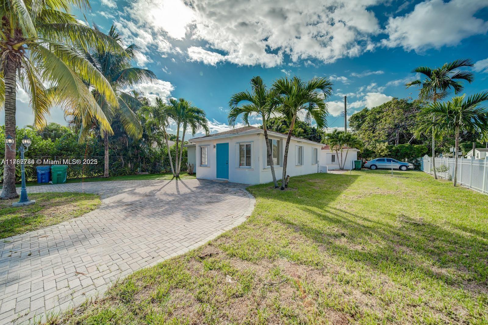 SHORES ESTATES - Residential