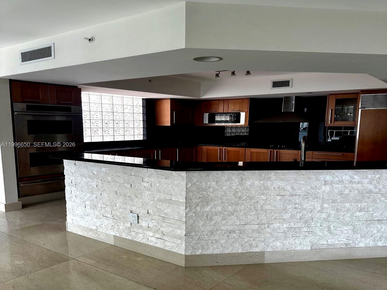THE PENINSULA II CONDO - Residential Lease