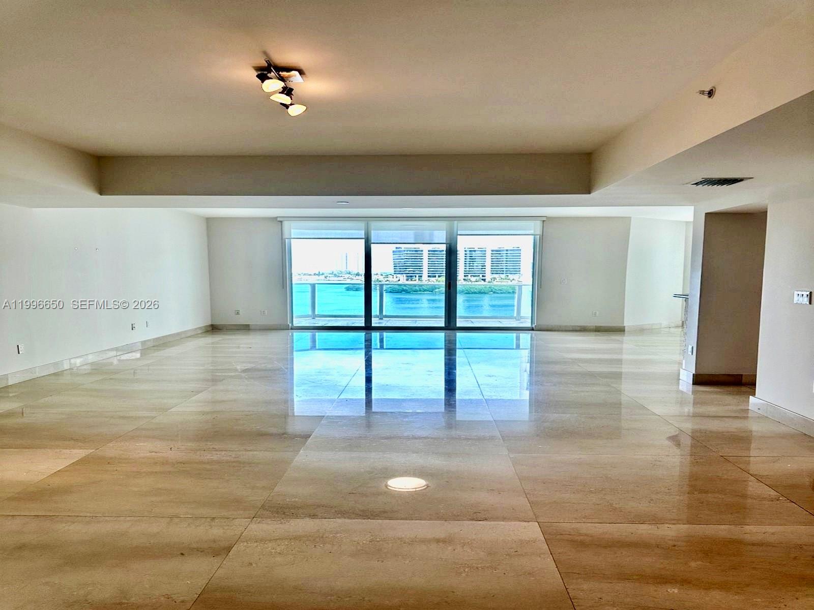 THE PENINSULA II CONDO - Residential Lease