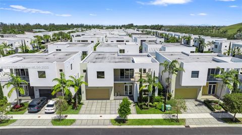 7457 NW 101st Ave Doral FL 33178