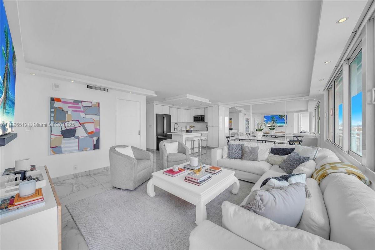 SOUTH POINTE TOWERS CONDO - Residential